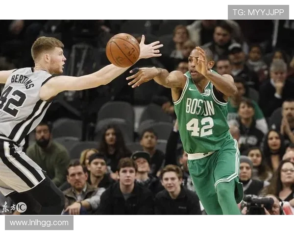 吉诺比利在关键时刻的绝杀助力马刺逆转活塞的经典对决回顾